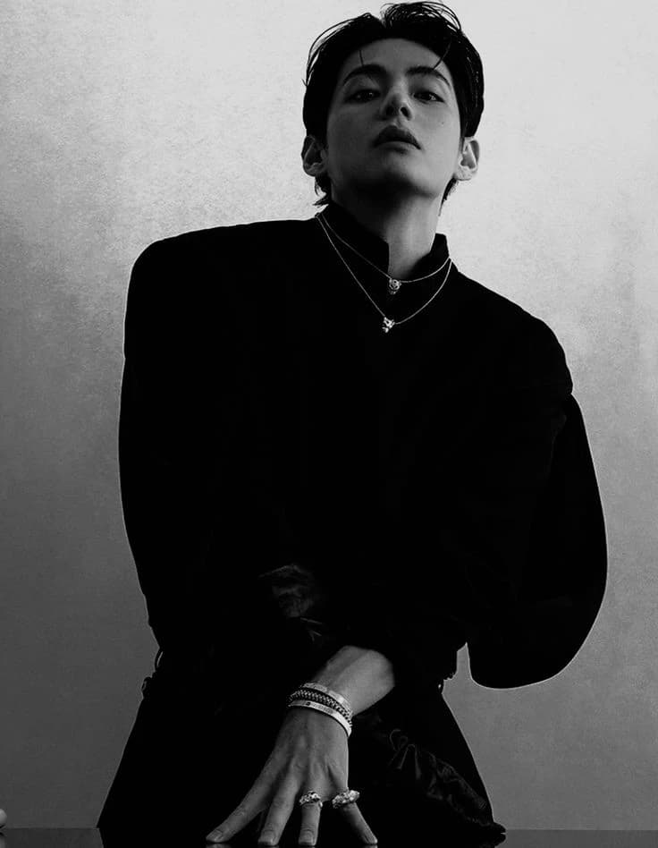 Kim Taehyung  thumbnail