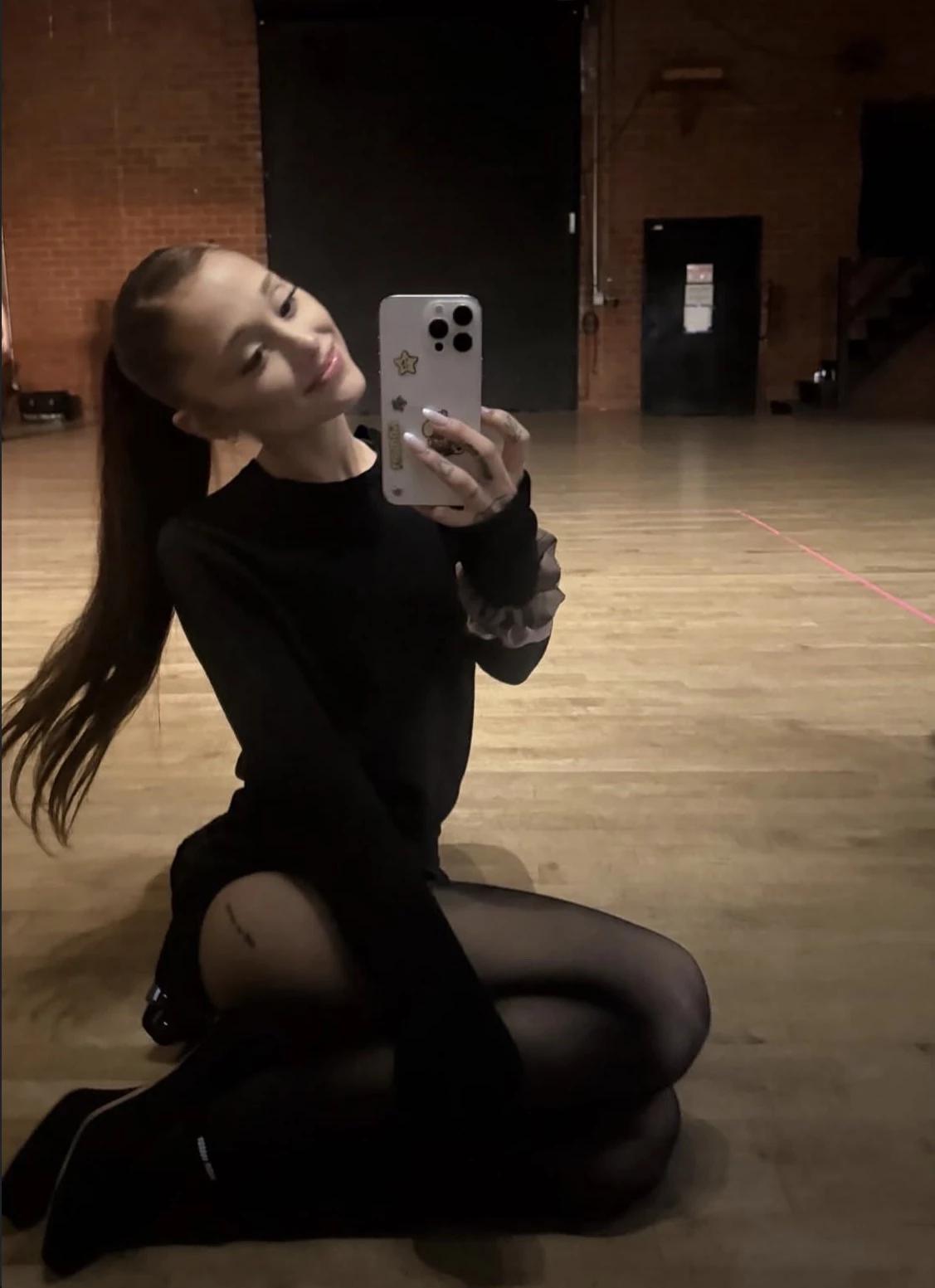 Ariana Grande thumbnail
