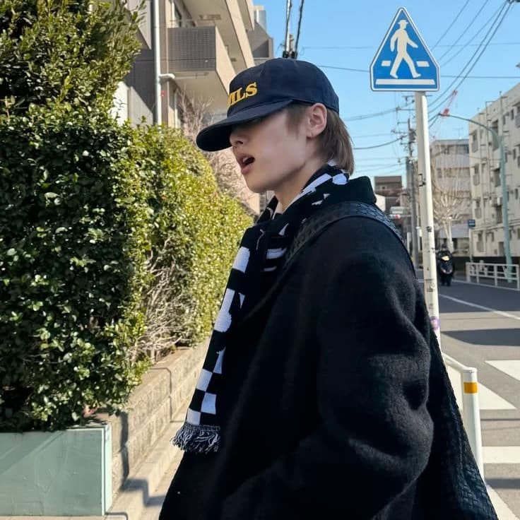 Jeongin thumbnail