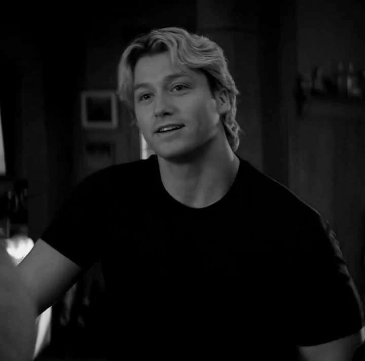 Dean Di Laurents thumbnail