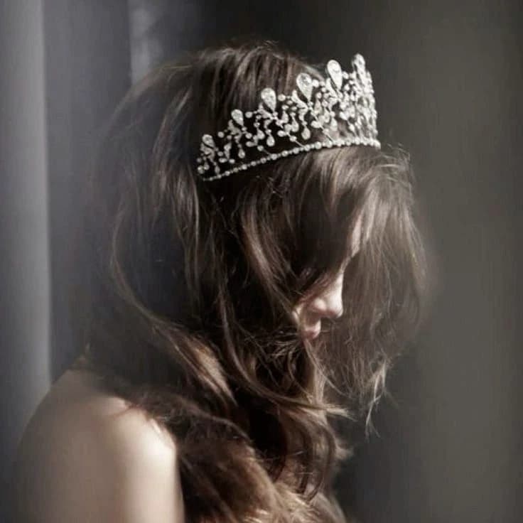 Queen Seraphine thumbnail