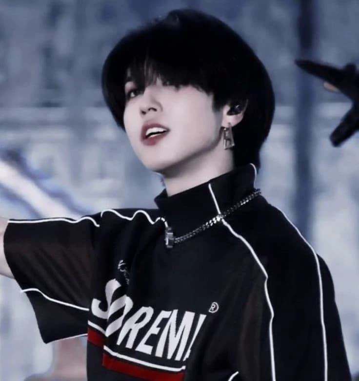 han jisung thumbnail
