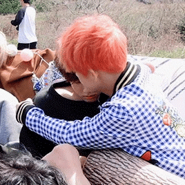 taehyung  thumbnail