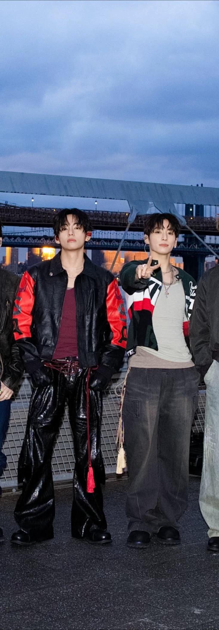taehyung  thumbnail