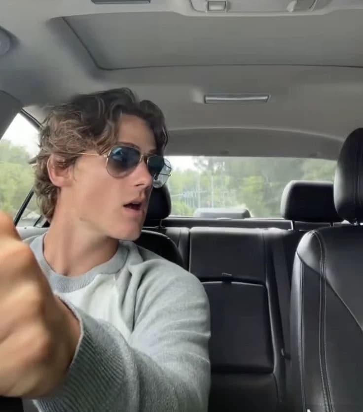 Brady thumbnail