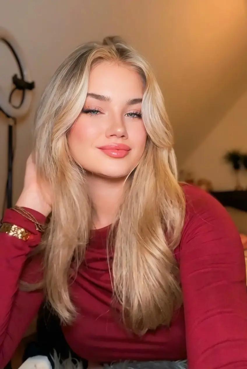 Merlya Charlotte thumbnail