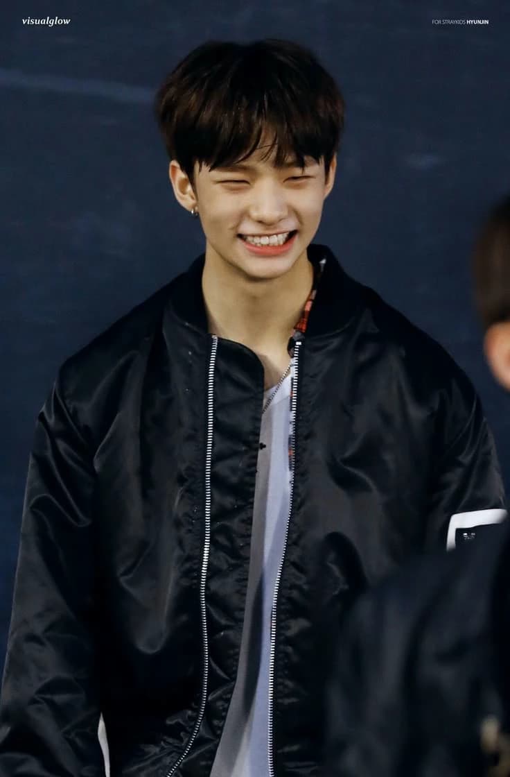 Hyunjin thumbnail