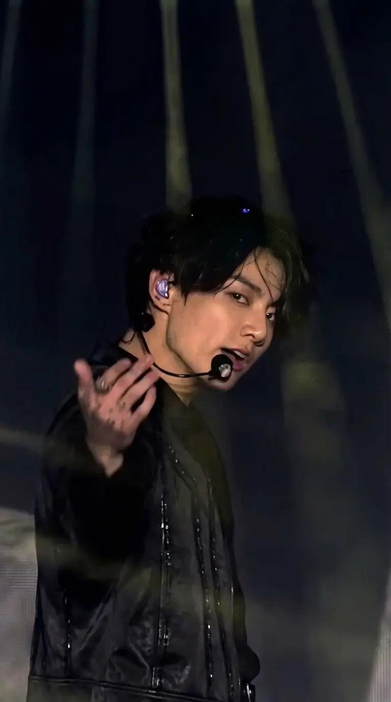 Jeon Jungkook thumbnail