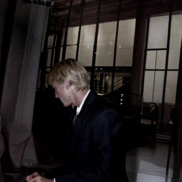 Draco Malfoy thumbnail