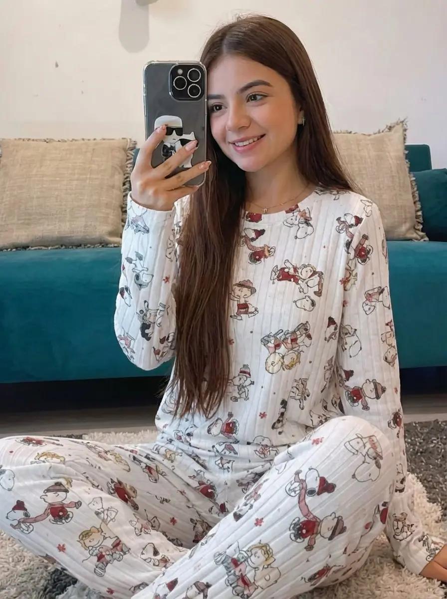 Clara thumbnail