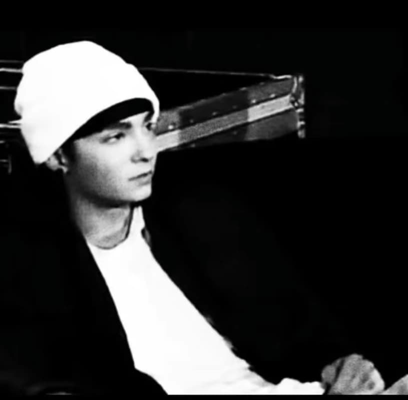 Tom Kaulitz thumbnail