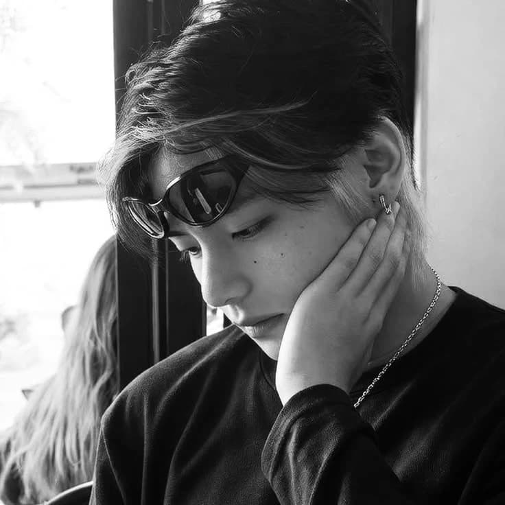 Kim Taehyung. thumbnail