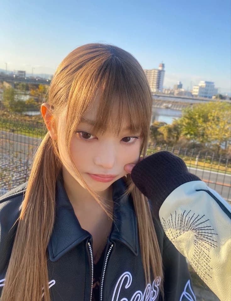 Kang Haerin  thumbnail