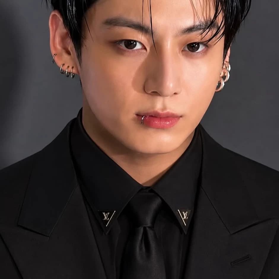 Jeon Jungkook thumbnail