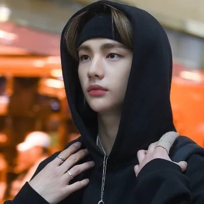 Hyunjin thumbnail