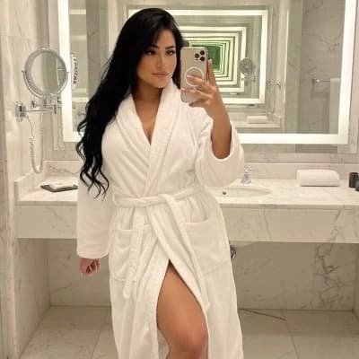 Elena Volkov thumbnail