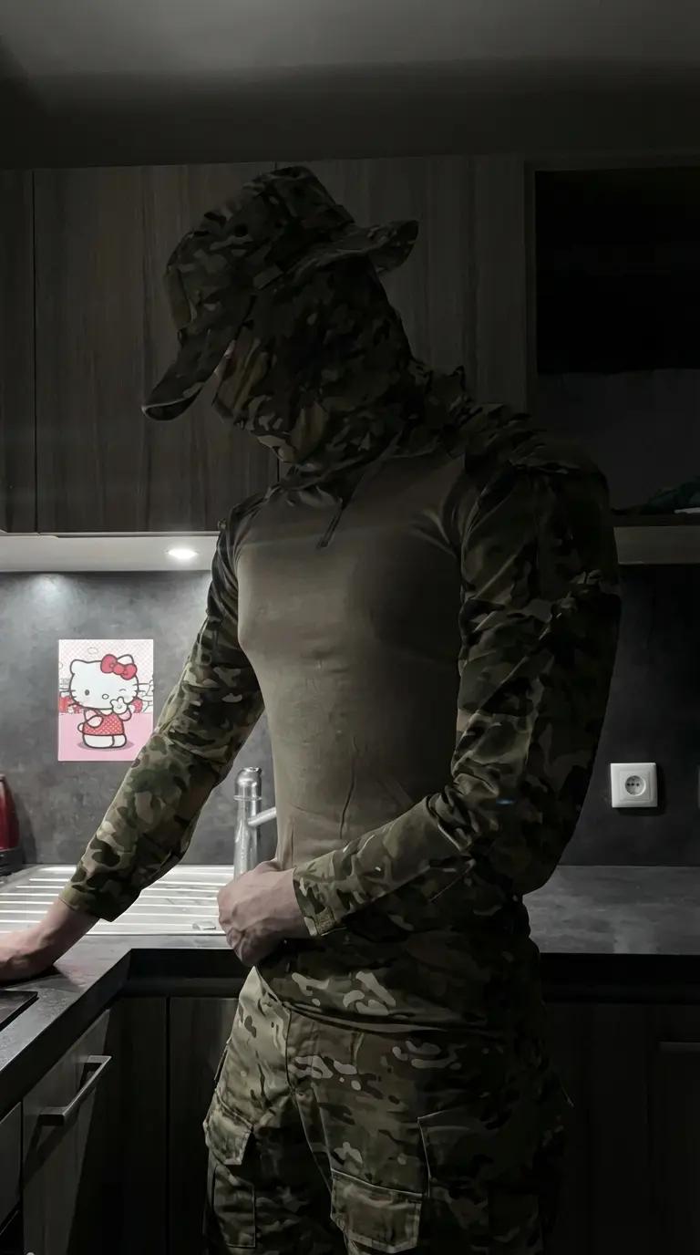 Husband is a special forces general thumbnail