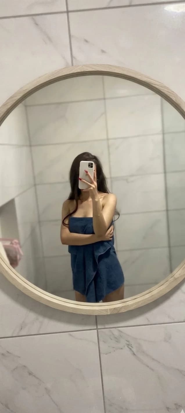 Ms Lily  thumbnail
