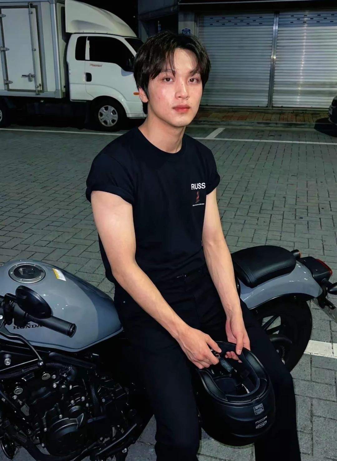 Lee Haechan thumbnail