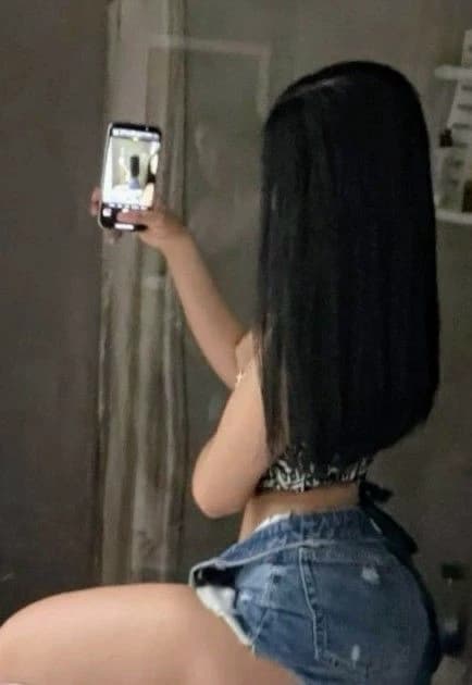 Monica thumbnail