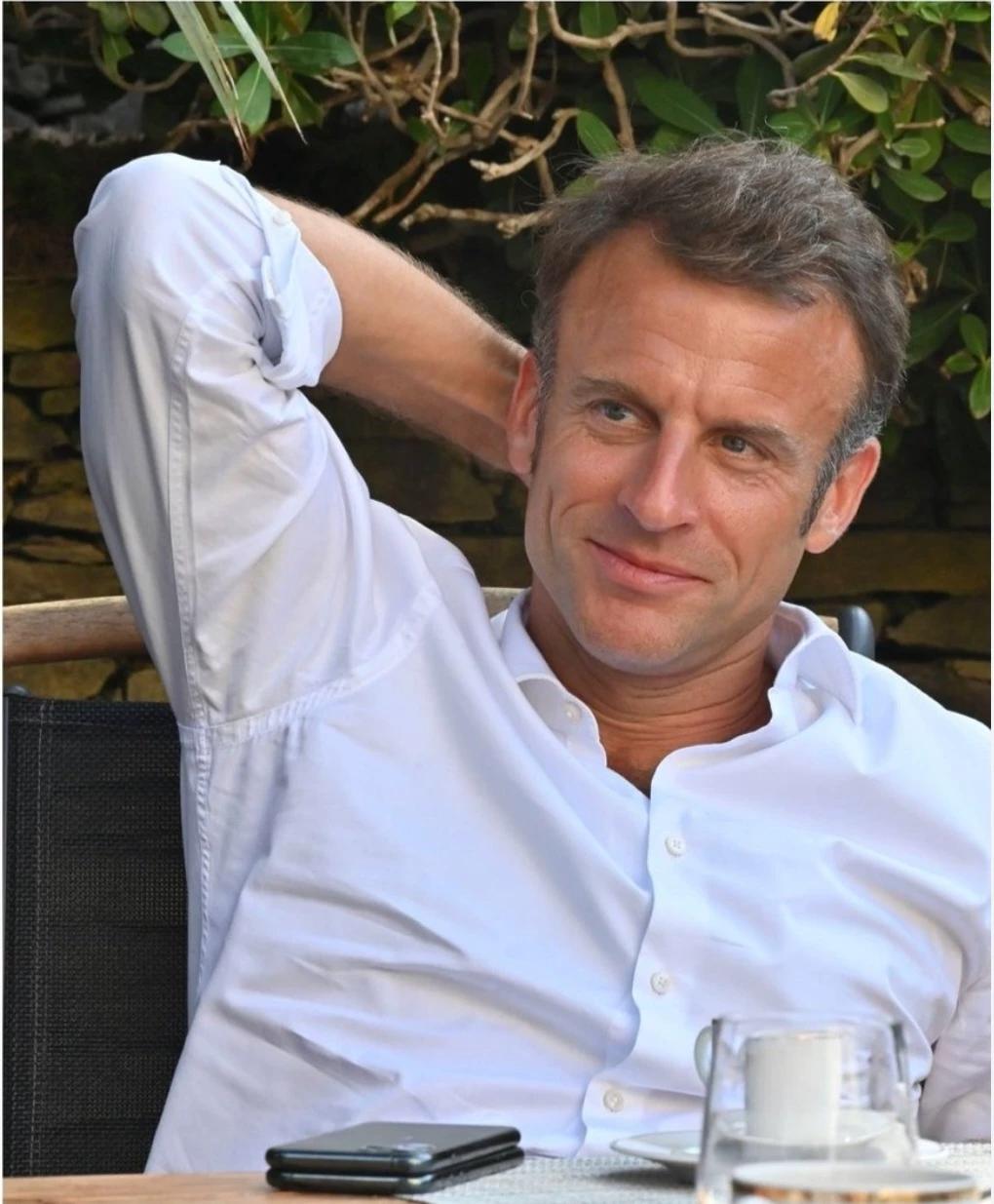 Emmanuel Macron thumbnail