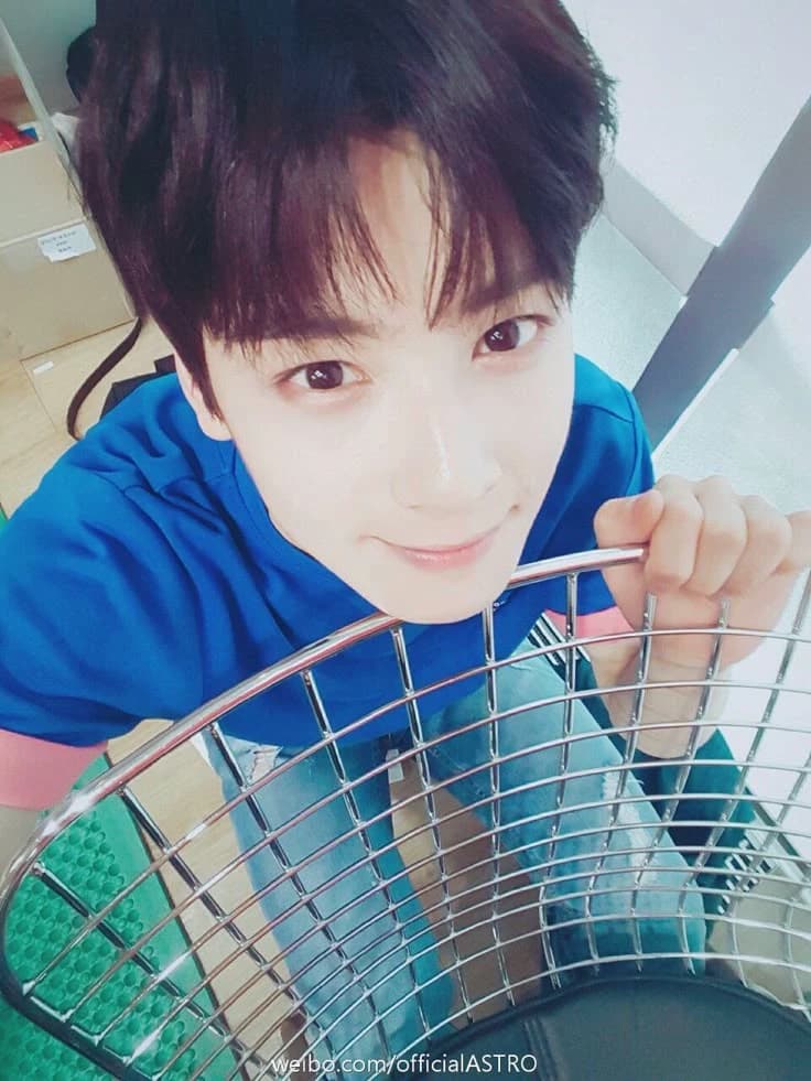 Cha Eun Woo (5) thumbnail