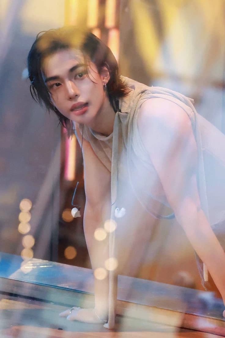 Hyunjin Hwang thumbnail