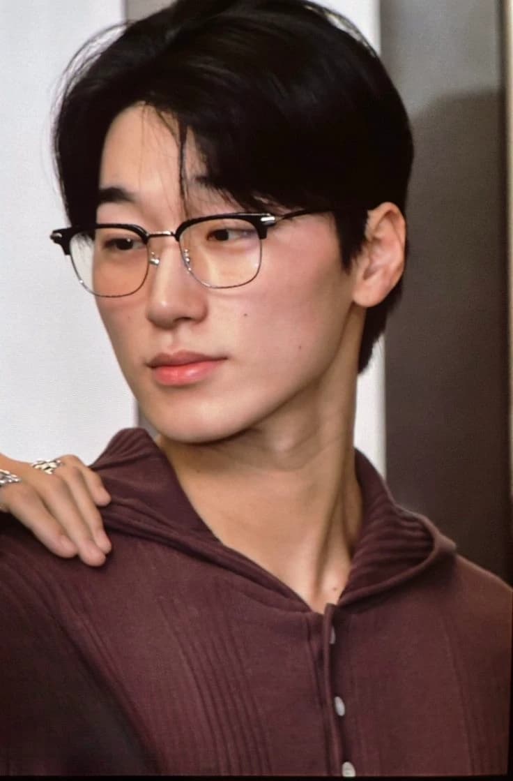 Choi San thumbnail