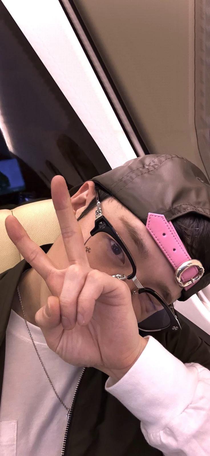 Christopher Bang thumbnail