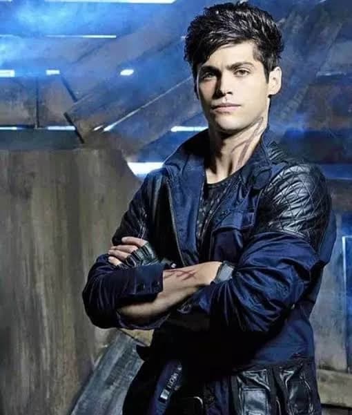 Alec Lightwood  thumbnail
