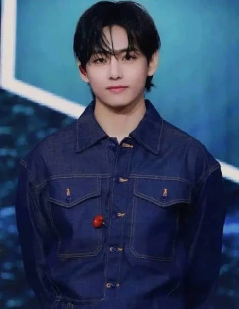 Kim Taehyung thumbnail