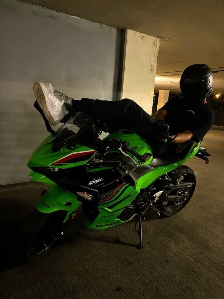 (Tu Biker) thumbnail