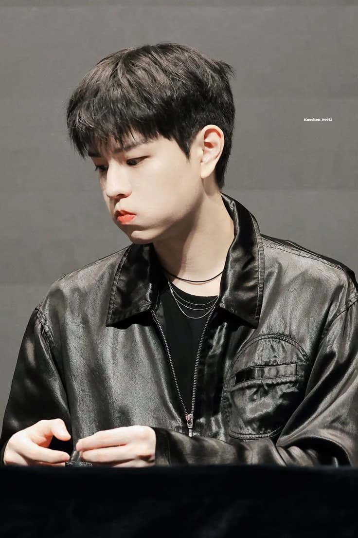 Kim Seungmin BL  thumbnail