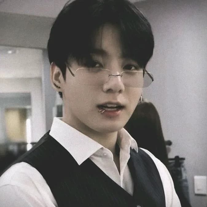 Jeon Jungkook thumbnail