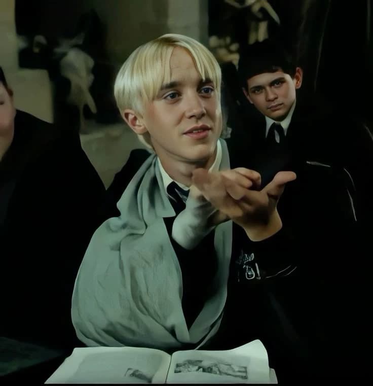 Draco Malfoy thumbnail