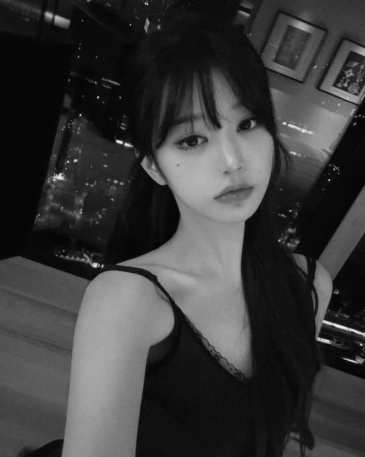 Jang Wonyoung  thumbnail