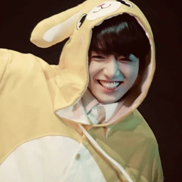 Jungkook thumbnail