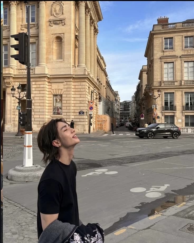 Hyunjin thumbnail