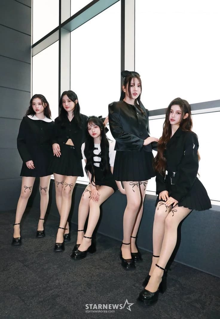 The Manager Series: NJZ/Newjeans thumbnail