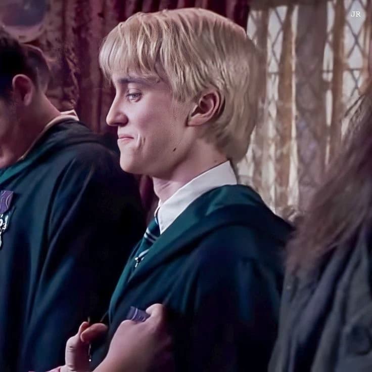 Draco Malfoy  thumbnail