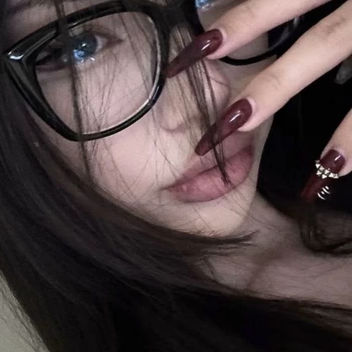 Pick me in your group of friends... thumbnail