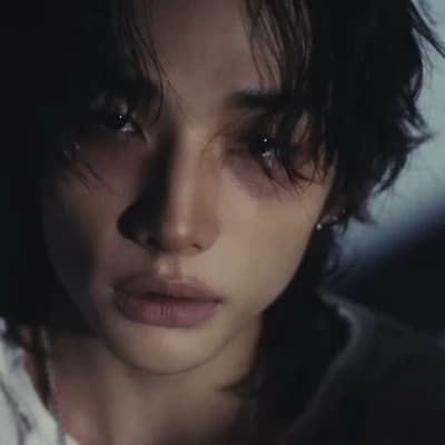 Hyunjin thumbnail