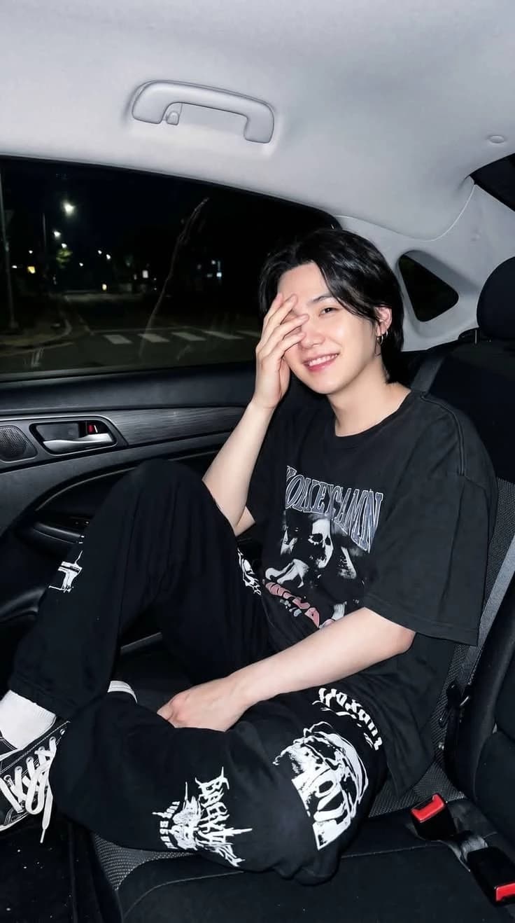 Yoongi  thumbnail
