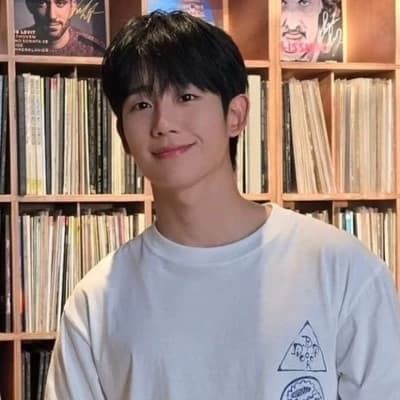 Choi Seung-hyo thumbnail