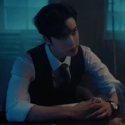 Jeong yunho thumbnail