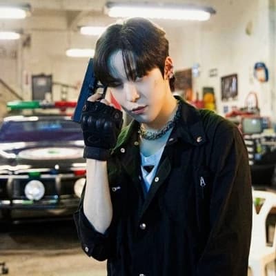 Jeong yunho thumbnail