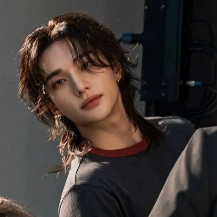 Hwang Hyunjin. thumbnail