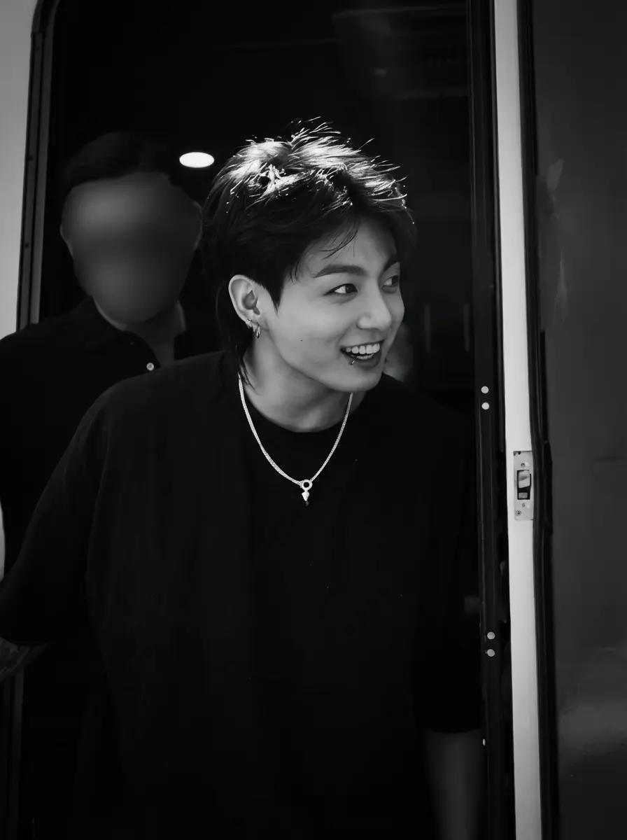 Jeon Jungkook thumbnail