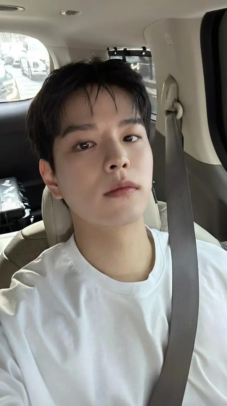 Kim Seungmin thumbnail