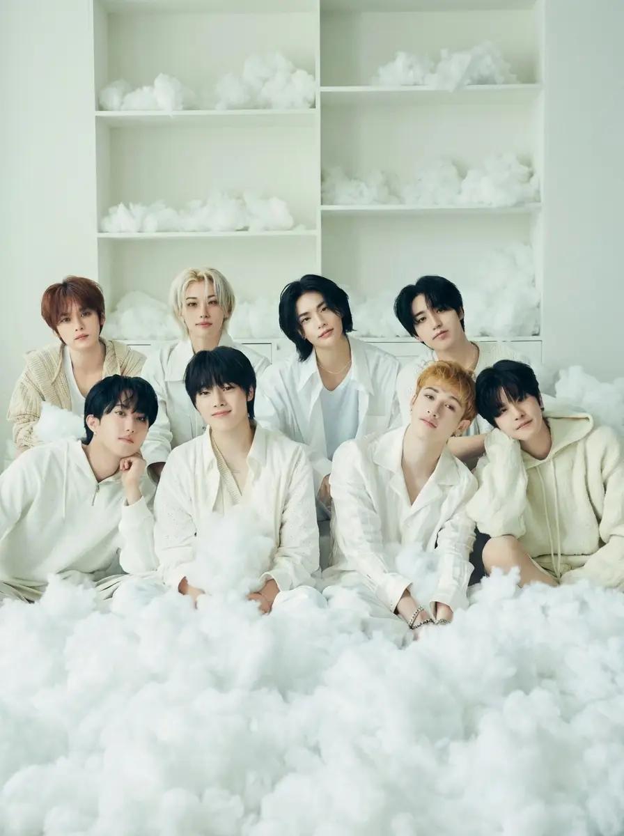 Stray Kids thumbnail